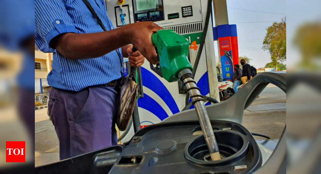 Petrol sales top pre-virus level for 1st time since lockdown