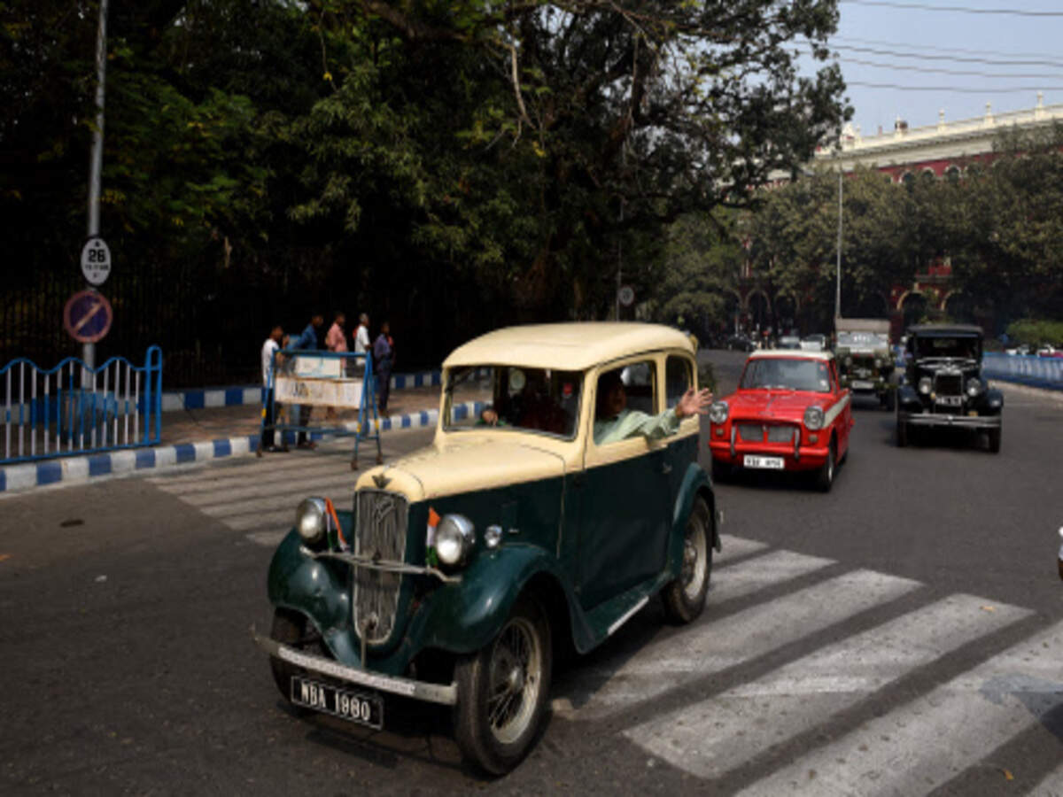 Roads Cleared For Vintage Tag For 50 Year Plus Vehicles Registration Fitness To Cost More In Future Times Of India