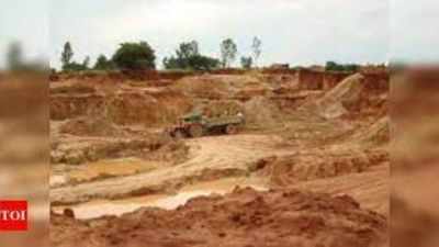 Illegal sand mining costs Bihar Rs 700 crore a year: Minister