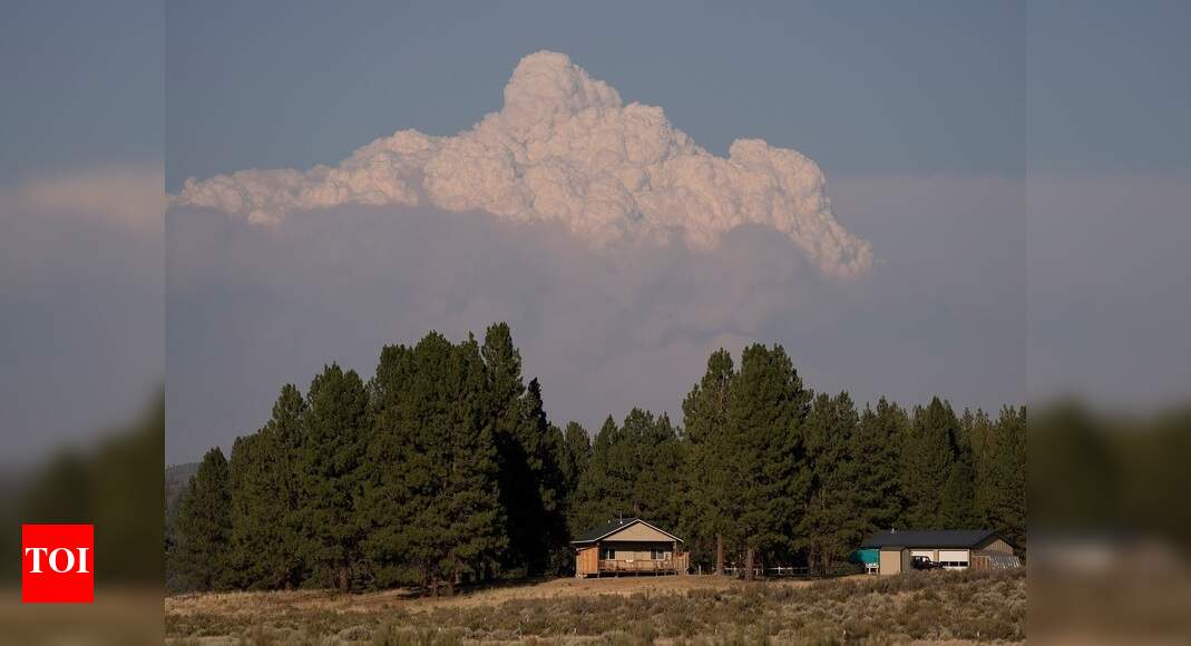 Oregon Wildfire Wildfire in Oregon burns over 300,000 acres World