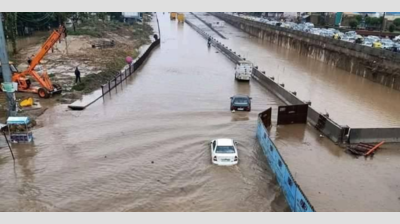 3 dead in building collapse amid heavy rains in Gurugram; waterlogging, traffic jams in several areas