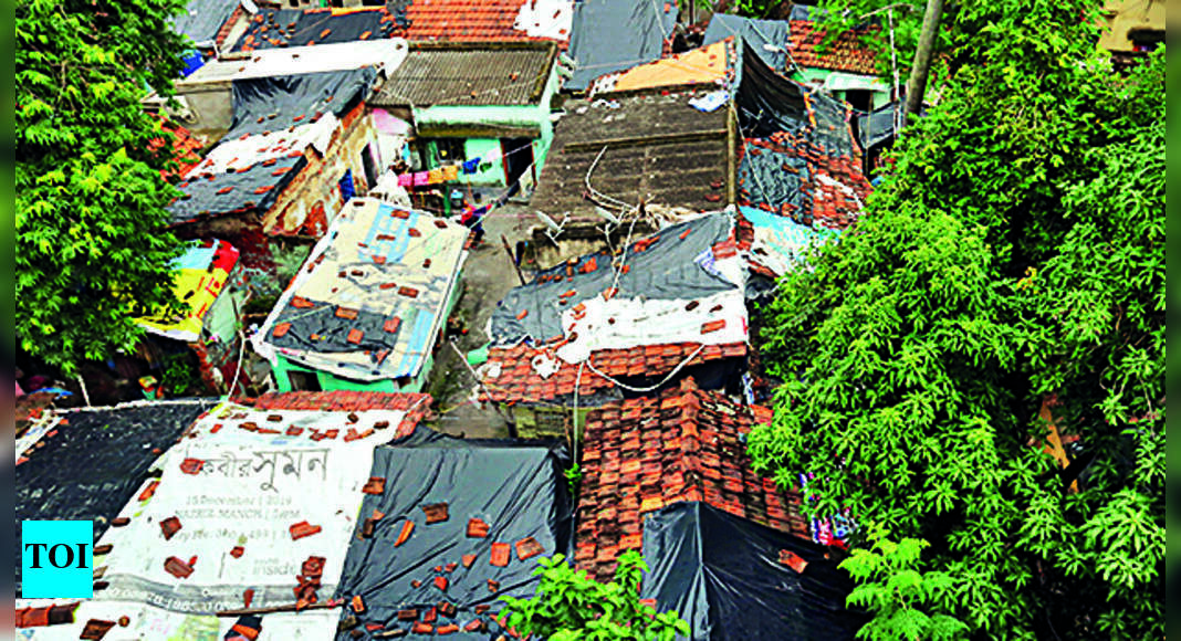 Kolkata: Late-night fight breaks out over Kasba slum plot, residents ...