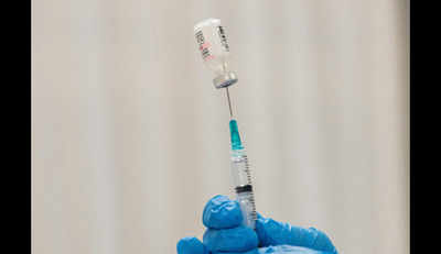 US coronavirus cases rise, fueling fears of resurgence