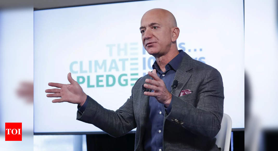 Amazon magnate Bezos ready to ride his own rocket to space