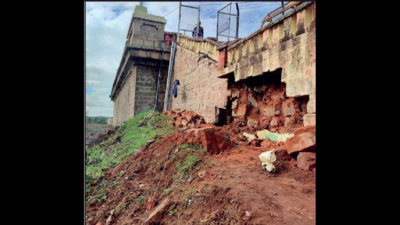 Karnataka: Krishnaraja Sagar dam staircase collapses; officials say it’s due to rain