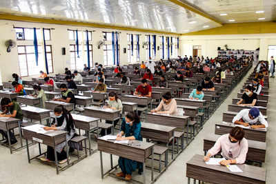 Karnataka 2nd PUC results: 95,628 students secure distinction