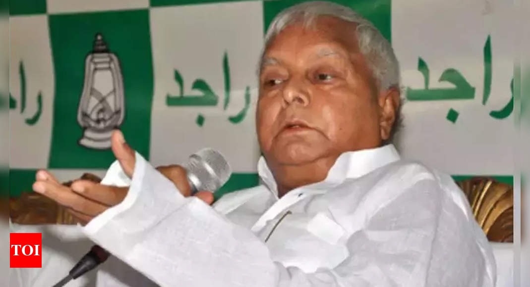 Lalu better, ‘no change in RJD leadership for now’