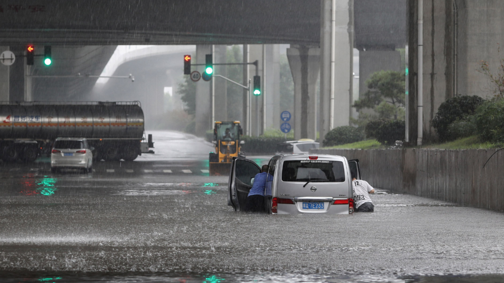 China swmaped with heavy rains