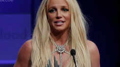 Britney Spears criticizes her sister Jamie Lynn and father