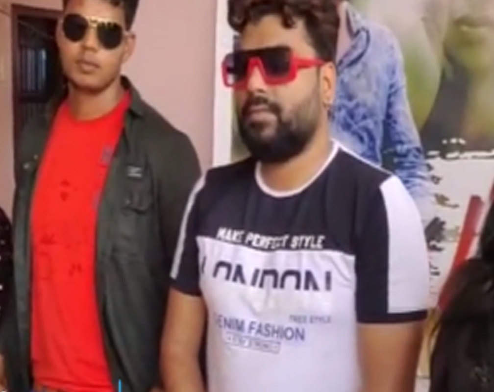 
Music director Ashish Verma graces muhurat of Bhojpuri movie 'Net Love'
