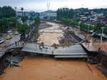 Deadly floods leave trail of destruction in China