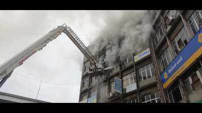 Fire breaks out in building on Chennai’s Anna Salai