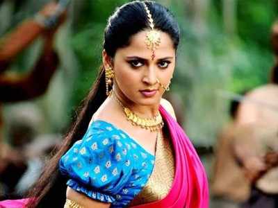 16 years for Anushka Shetty in Tollywood: Actress thanks the team of her debut film Super