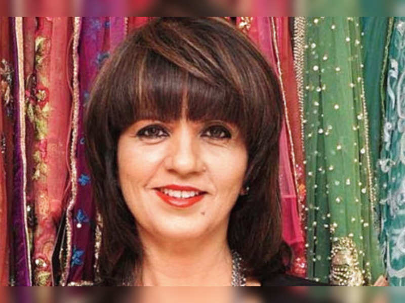 Neeta Lulla answers style queries - Times of India