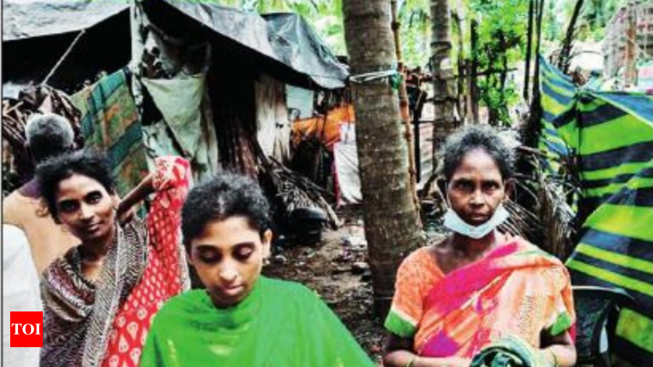 Andhra Pradesh: East Godavari family confined to hut due to Covid-19 fear |  Vijayawada News - Times of India