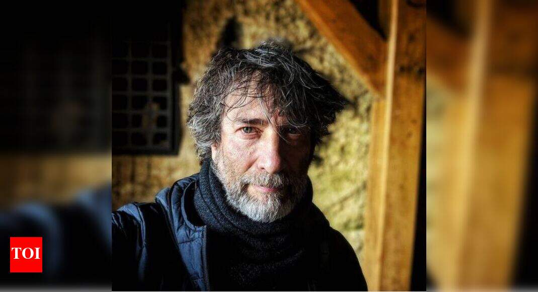 Neil Gaiman reveals 'Anansi Boys' to be adapted into series - Times of ...