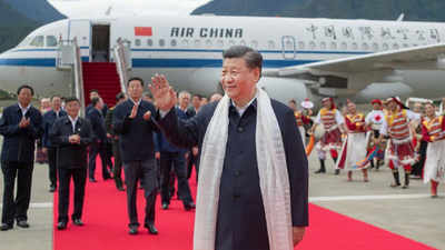 Xi Jinping makes an unannounced visit to Tibet
