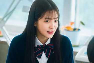 What role does Kim Young Dae play in School 2021? Everything about