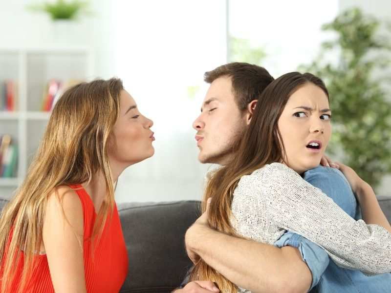 Things chronic cheaters have in common - Times of India
