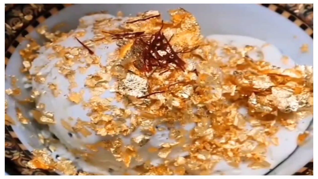 Edible 23 Karat Gold - Flakes