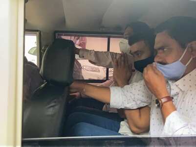Raj moves Bom HC, challenges illegal arrest
