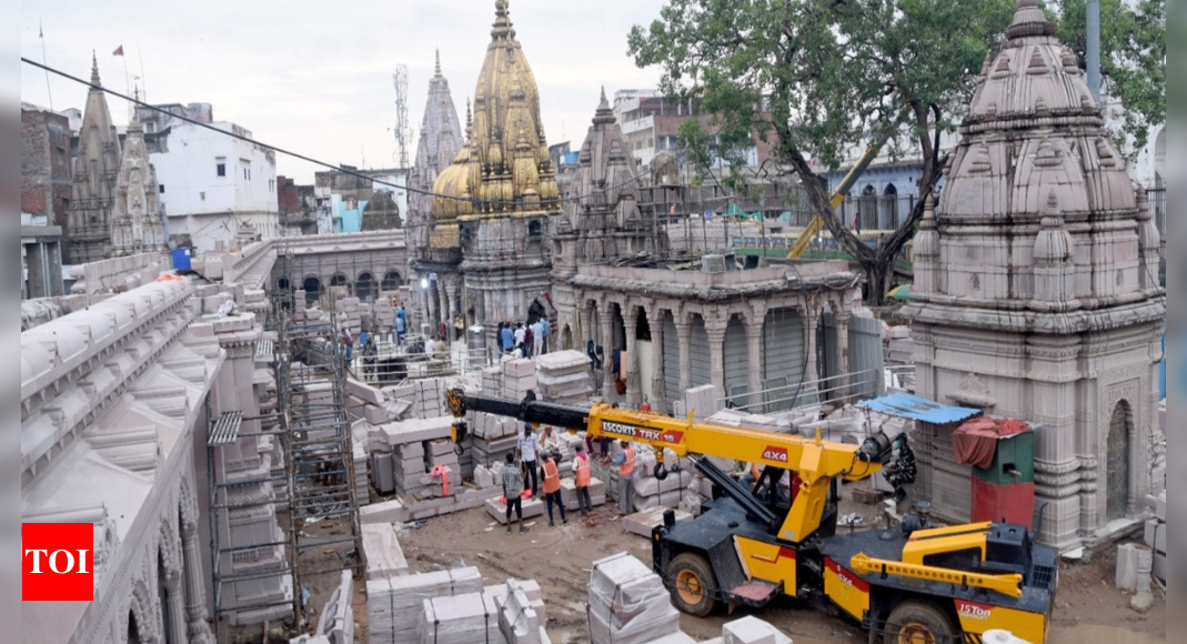 Hindus, Muslims swap land for Kashi Vishwanath Dham in Varanasi