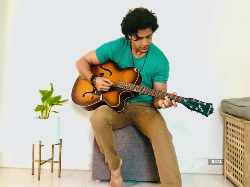 Here's how playing guitar helps Vighnaharta Ganesh fame Kuldeep Singh to be a better actor