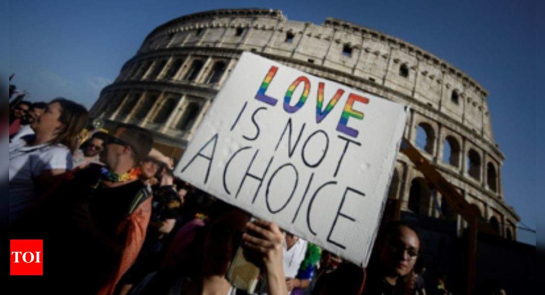Thousands To Join Budapest Pride March In Protest Over New Anti Lgbt
