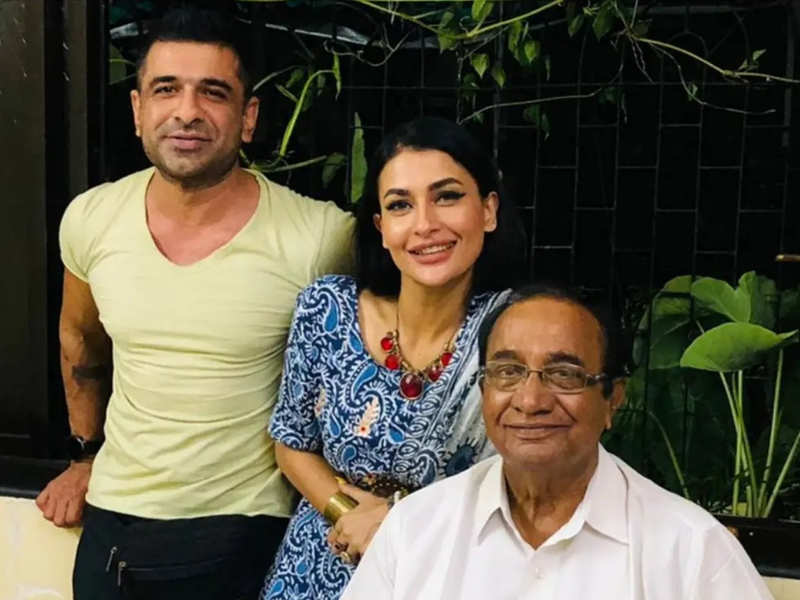 Bigg Boss 14’s Pavitra Punia meets boyfriend Eijaz Khan’s father; says, ‘Such an iconic personality pappa’