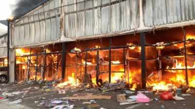 14 killed, 26 injured in warehouse fire in China