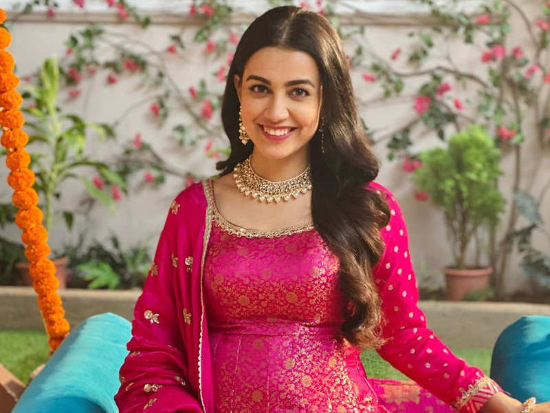 Esha Kansara opens up about her character and preparation for the upcoming show ‘Zindagi Mere Ghar Aana’