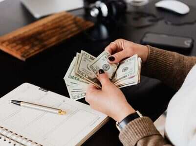 Signs your partner has too much control over your money