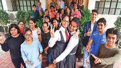 Most ICSE schools in Indore record 100% result, students happy