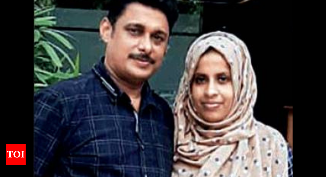 Kerala: These couples climb up the education ladder together