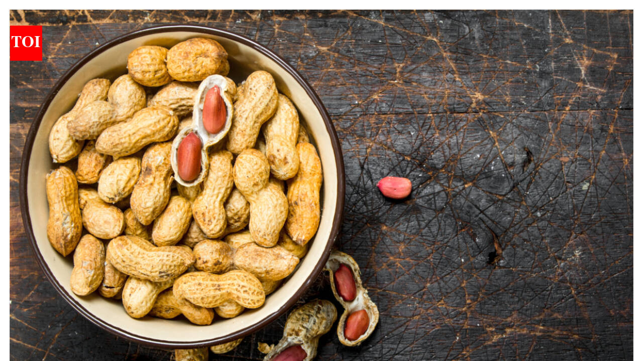 Health Benefits of Groundnuts: Here’s why a handful of groundnuts a day ...