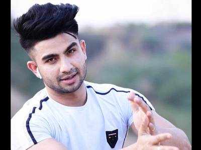 Anvarul Hasan: 'Lakk Shake' has been shot in bio-bubble considering all  safety measures | Punjabi Movie News - Times of India