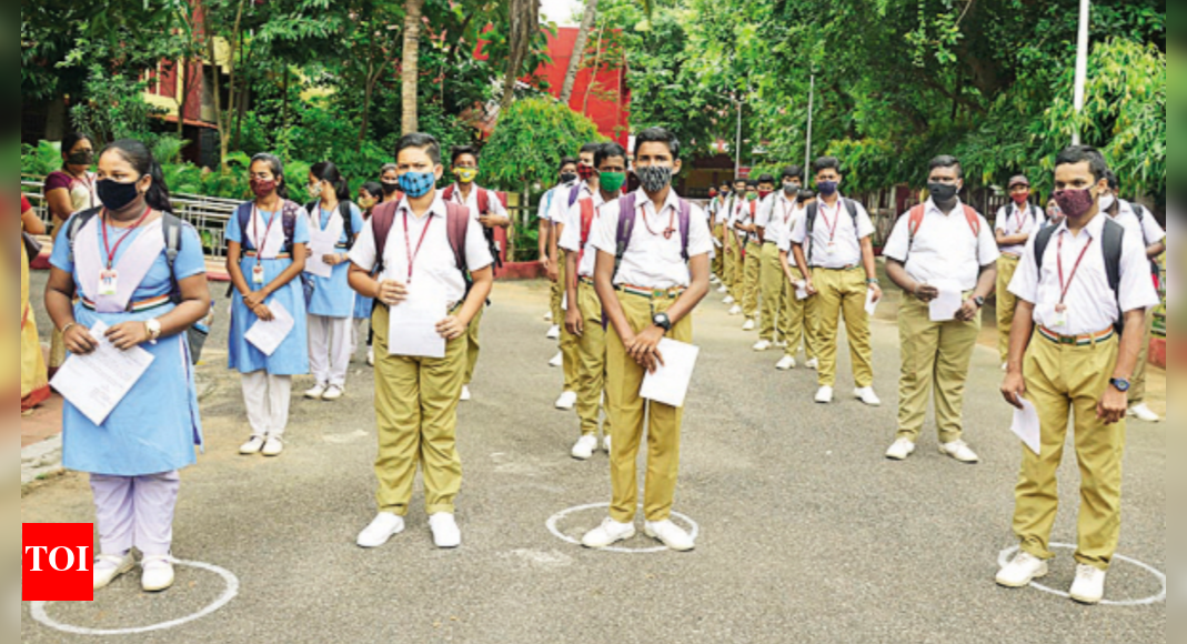 Shorter classes, no breaks greet Class X and XII students on Day I ...