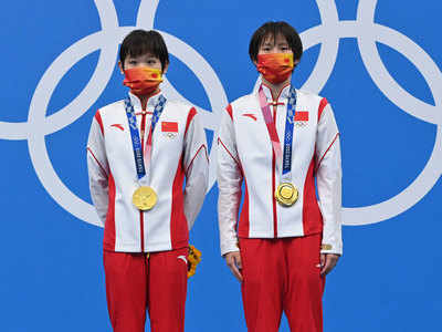 Tokyo Olympics 2020: Chinese teens win gold in diving to keep perfect record