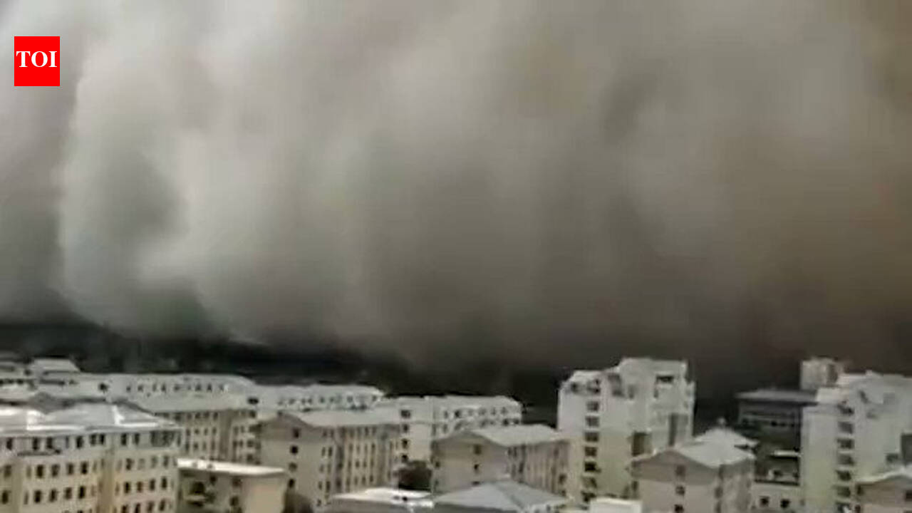 Viral video: Sandstorm in western Chinese city of Dunhuang rises 100m high