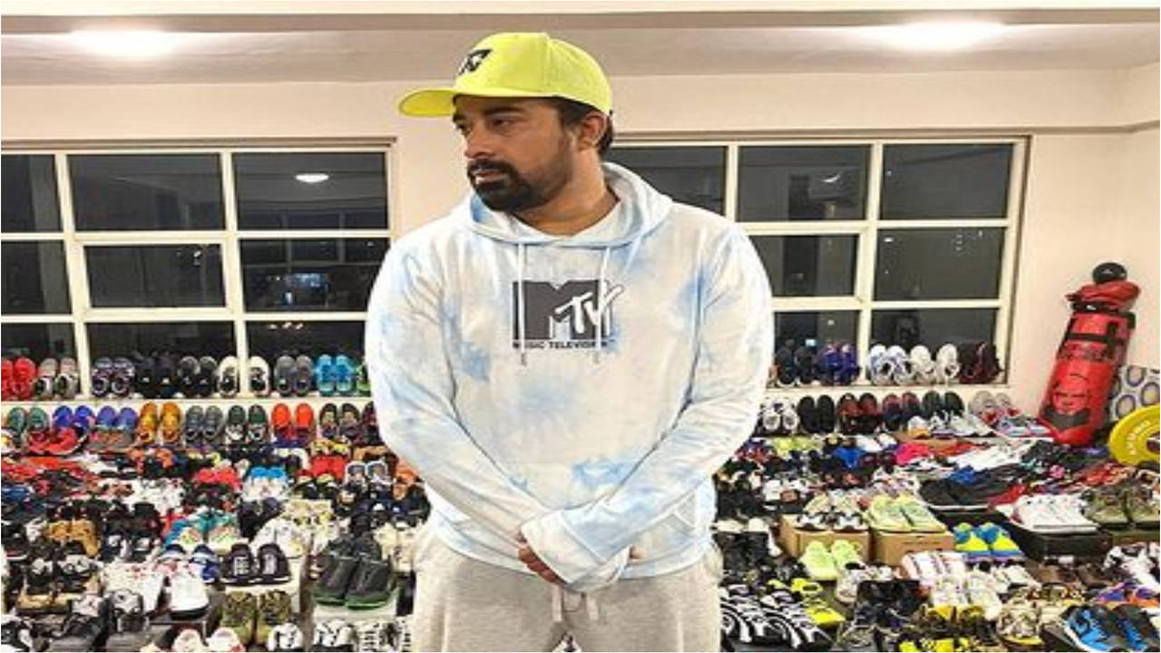 Rannvijay Singh Singha - Many people have asked me this question about my # sneaker line with @filaindia .Here are the full details- 1. SUPERCHARGE  -CAMO- only 50(not for sale) -WHITE -BLACK -RED