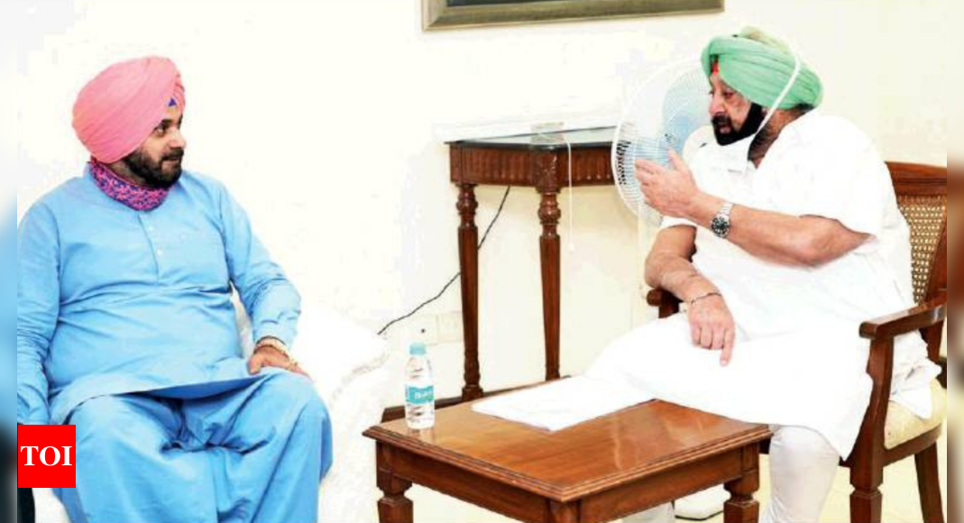 'Your win is my win, our win party’s': Sidhu meets Amarinder