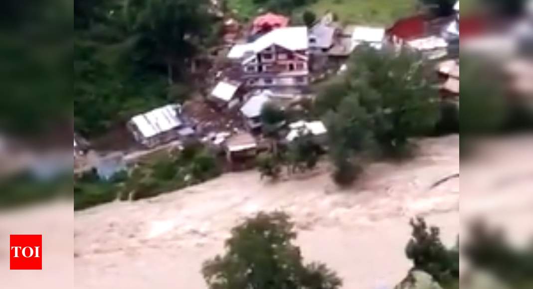 Cloudburst hits J&K village; over 30 missing, death toll at 7