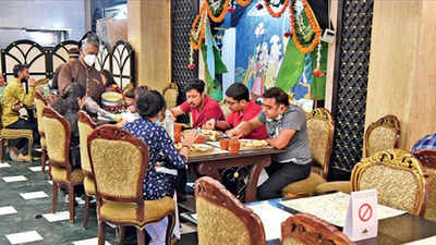 Gujarat: Restaurateurs welcome curfew cut; wedding industry elated