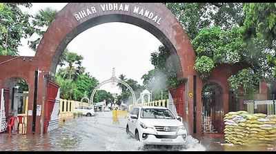 Agencies not repairing roads after work to be punished: Bihar deputy CM