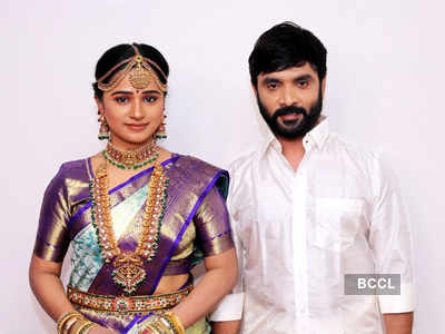 Bigg Boss Tamil 1 fame Snekan Sivaselvam aka Snehan ties knot with actress Kannika Ravi; see pics