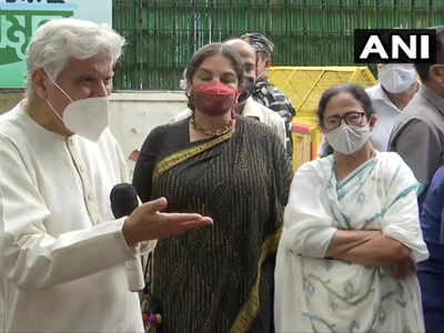 Javed Akhtar, Shabana Azmi meet Mamata Banerjee; lyricist says there should be change, democracy is not static