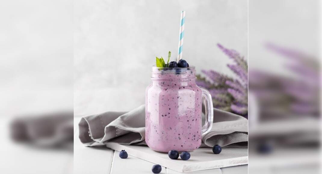 Blueberry Banana Smoothie Recipe: How to Make Blueberry Banana Smoothie Recipe | Homemade Blueberry 