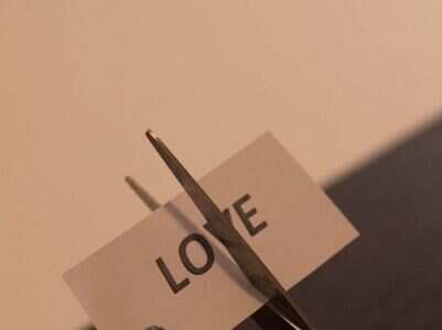 Ways to stop loving someone who doesn't love you back