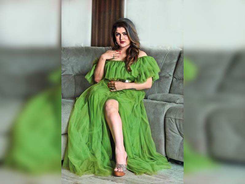 798px x 600px - Srabanti on trolls: Kuch toh log kahenge, logon ka kaam hai kehna | Bengali  Movie News - Times of India