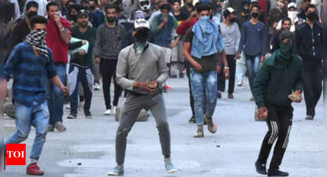 Stone-pelters in J&K will not get clearance for jobs, passports